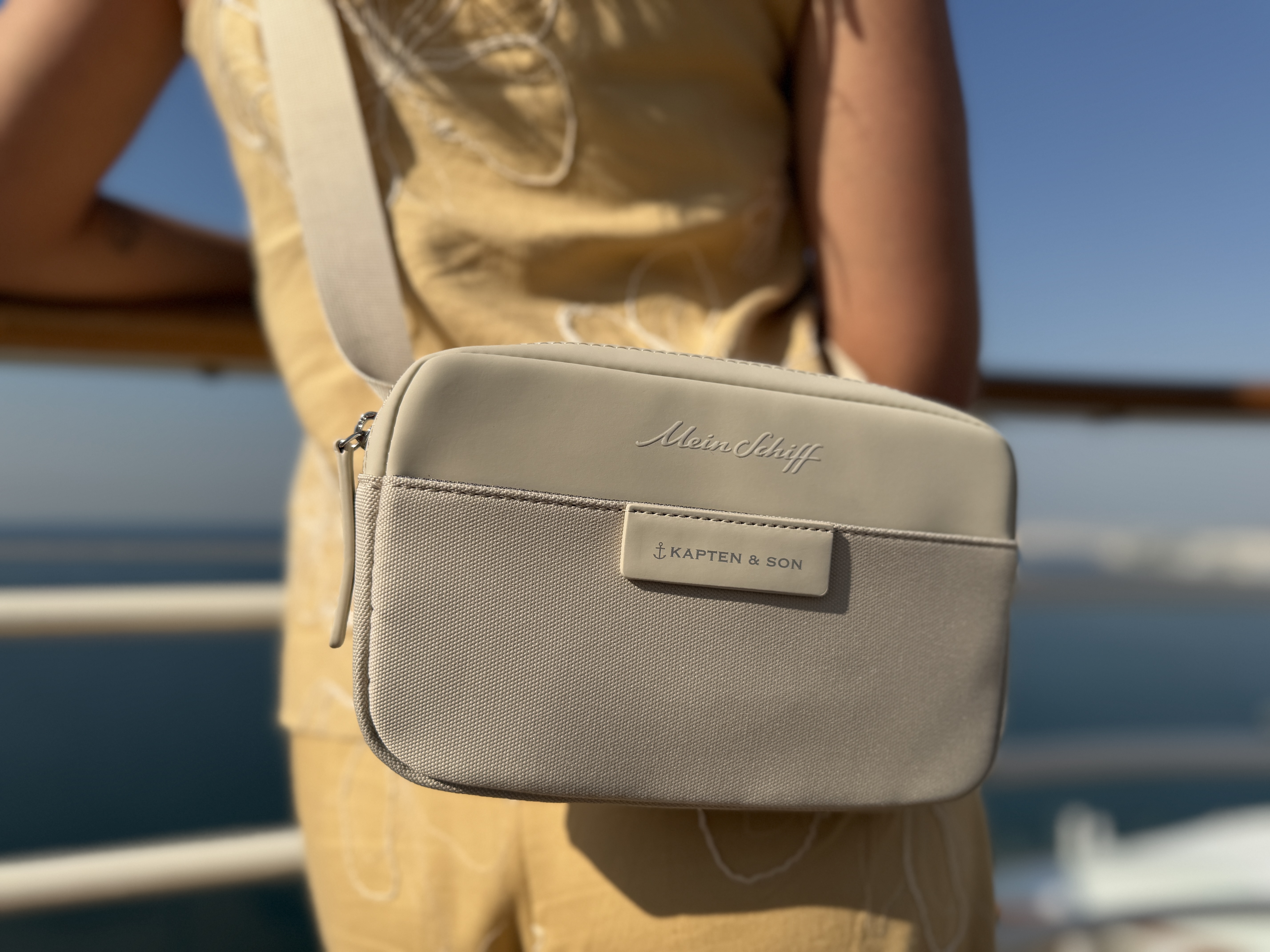 Mein Schiff Tasche Bergen Crossbody Sandstone