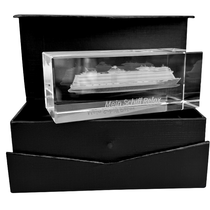 Mein_Schiff_Glasquader