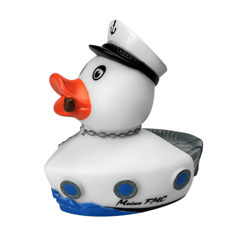 Mein Schiff Full Metal Cruise - Badeente Schiff